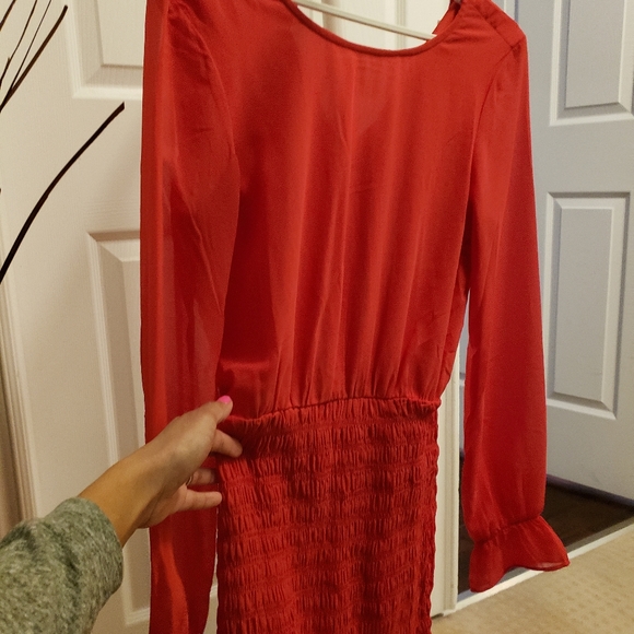 Dress - Picture 1 of 2